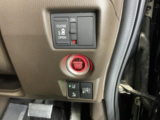 Ｎ－ＢＯＸ Ｌ　Ｒカメラ　ナビ　ブルートゥース　ＣＤ　衝突回避支援ブレーキ　Ｉ－ＳＴＯＰ　クリソナ　ＰＷ　パワステ　Ｓヒーター　スマ－トキ－　Ｂカメ　横滑り防止　ＥＴＣ車載器　整備記録簿　ＬＥＤライト　エアコン付き（30枚目）