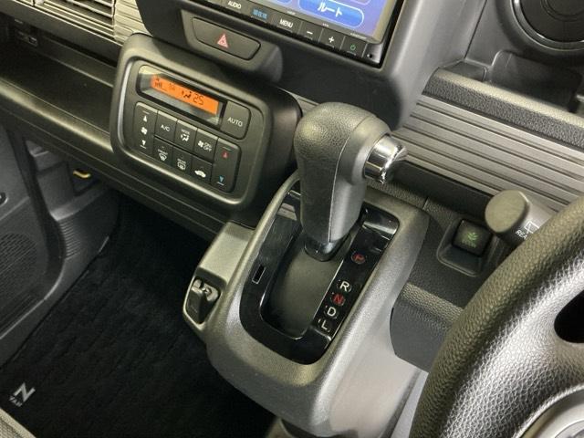 ���i�����犊�炩�ɉ������閳�i�K�ϑ��̂b�u�s�̓X�g�b�v���S�[�̑����X�̒������K�ł�