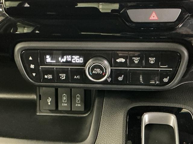 Ｎ－ＢＯＸカスタム Ｌ　ドラレコ　ナビ　Ｒカメラ　ブルートゥース　両席電動スライドドア　Ｐソナー　サイドエアバッグ　Ａストップ　シートヒータ　ベンチシート　点検記録簿　キーフリーシステム　ＬＥＤライト　リアカメ　ＡＣ　ＥＴＣ（16枚目）