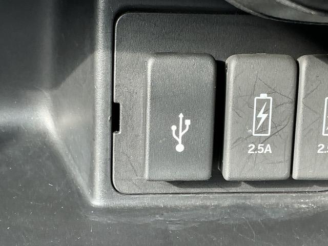 Ｎ－ＢＯＸカスタム Ｌ　ドラレコ　ナビ　Ｒカメラ　ブルートゥース　両席電動スライドドア　Ｐソナー　サイドエアバッグ　Ａストップ　シートヒータ　ベンチシート　点検記録簿　キーフリーシステム　ＬＥＤライト　リアカメ　ＡＣ　ＥＴＣ（19枚目）