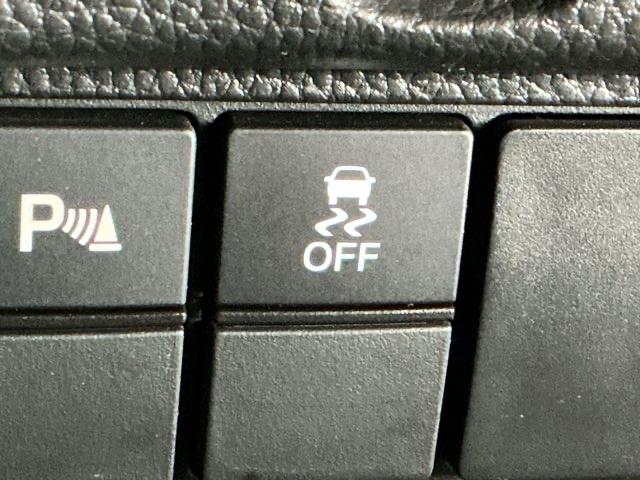 Ｎ－ＢＯＸカスタム Ｌ　ドラレコ　ナビ　Ｒカメラ　ブルートゥース　両席電動スライドドア　Ｐソナー　サイドエアバッグ　Ａストップ　シートヒータ　ベンチシート　点検記録簿　キーフリーシステム　ＬＥＤライト　リアカメ　ＡＣ　ＥＴＣ（28枚目）