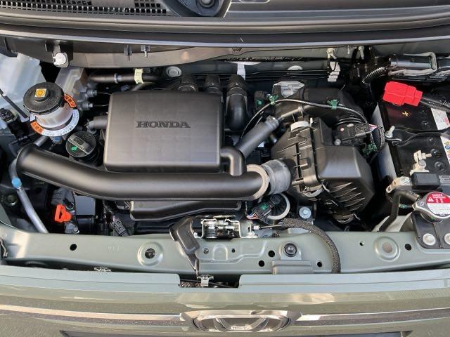 �G���W�����[�������ꂢ�ɃN���[�j���O���Ă��܂��A���ꂢ�ȃG���W�������炱�����J�ȃ����e�i���X���s���͂��܂�