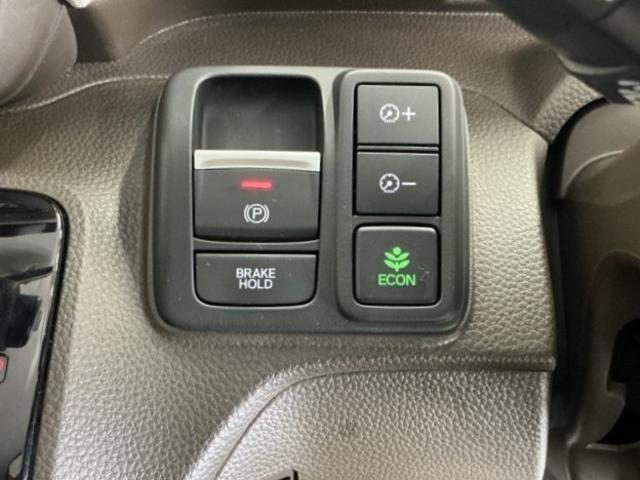 Ｎ－ＢＯＸ Ｌ　ドラレコ　ナビ　Ｒカメラ　ブルートゥース　衝突回避支援ブレーキ　Ｉ－ＳＴＯＰ　クリソナ　ＰＷ　パワステ　Ｓヒーター　スマ－トキ－　Ｂカメ　地デジＴＶ　横滑り防止　ＥＴＣ車載器　整備記録簿　ＬＥＤライト（17枚目）