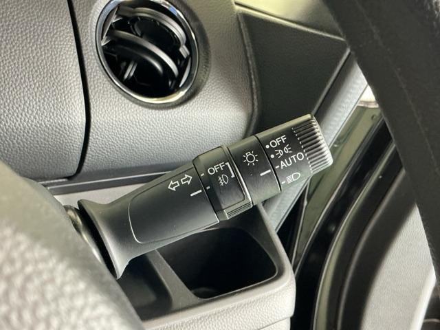 N-BOXカスタム L ドラレコ ナビ Rカメラ ブルートゥース Pソナー サイドエアバッグ Aストップ シートヒータ ベンチシート 点検記録簿 キーフリーシステム LEDライト リアカメ クルーズコントロール AC USB(26枚目)