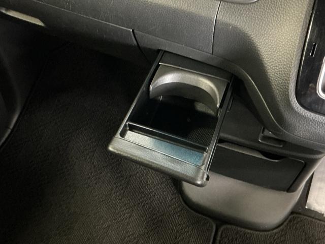 N-BOXカスタム L ドラレコ ナビ Rカメラ ブルートゥース Pソナー サイドエアバッグ Aストップ シートヒータ ベンチシート 点検記録簿 キーフリーシステム LEDライト リアカメ クルーズコントロール AC USB(55枚目)