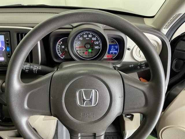 Ｎ－ＯＮＥ Ｇ　ナビ　Ｒカメラ　ブルートゥース　ワンセグＴＶ　ダブルエアバッグ　インテリジェントキー　１セグＴＶ　盗難警報装置　フルオートエアコン　点検記録簿　ベンチシ－ト　ＰＳ　ＰＷ　運転席エアバッグ　ＡＢＳ（19枚目）