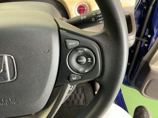 フリードハイブリッド ハイブリッド・Ｇホンダセンシング　ナビ　Ｒカメラ　ブルートゥース　フルセグ　クルーズＣ　ＤＶＤ視聴　ブレーキサポート　ＬＥＤヘットライト　Ｗエアバック　記録簿付き　バックモニタ　アイストップ　キーレス　ＥＴＣ付　横滑り防止機能　３列（51枚目）