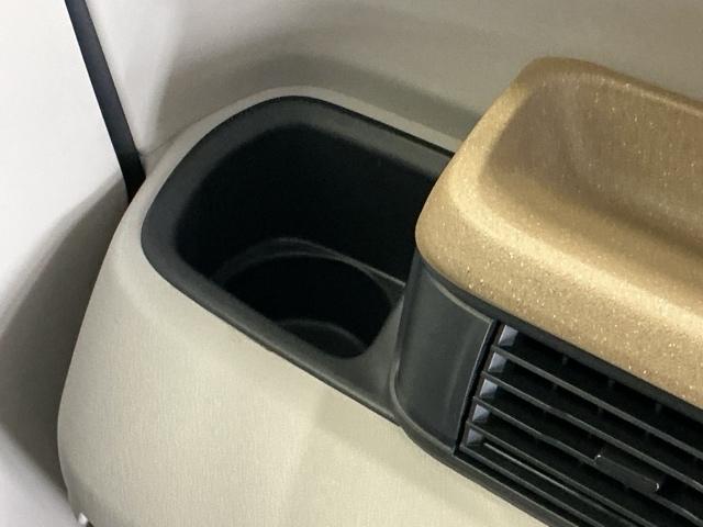 Ｎ－ＢＯＸ ベースグレード　ドラレコ　ナビ　Ｒカメラ　ブルートゥース　アイスト　セキュリティアラーム　地デジＴＶ　誤発信抑制機能　キーレスエントリー　前席シートヒーター　ＵＳＢポート　バックカメラ付　禁煙　スマートキ　ＥＳＣ（53枚目）