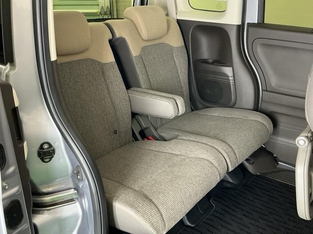 �t���b�g�ȏ��ƕG���⓪��X�y�[�X�ȂǏ\���ȍL��������܂�