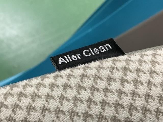 N-ONE G CD アルミホイール ABS 助手席エアバック インテリキー キーフリーシステム ベンチ席 全席PW フルオートエアコン 運転席エアバッグ 記録簿あり PS セキュリティー I-STOP VSC(19枚目)