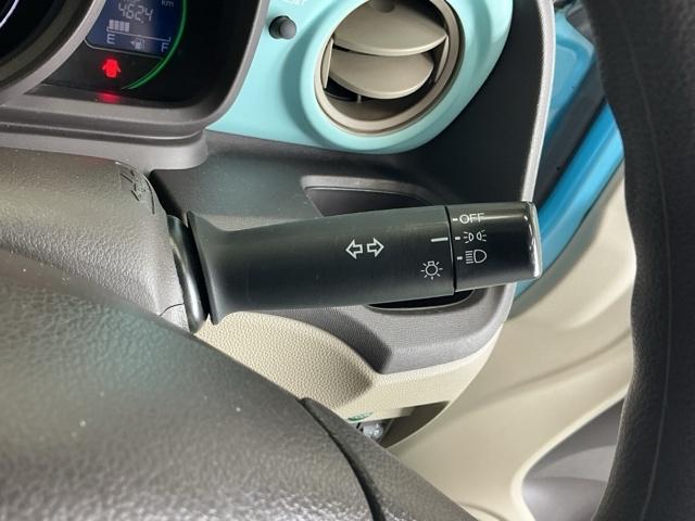 N-ONE G CD アルミホイール ABS 助手席エアバック インテリキー キーフリーシステム ベンチ席 全席PW フルオートエアコン 運転席エアバッグ 記録簿あり PS セキュリティー I-STOP VSC(44枚目)