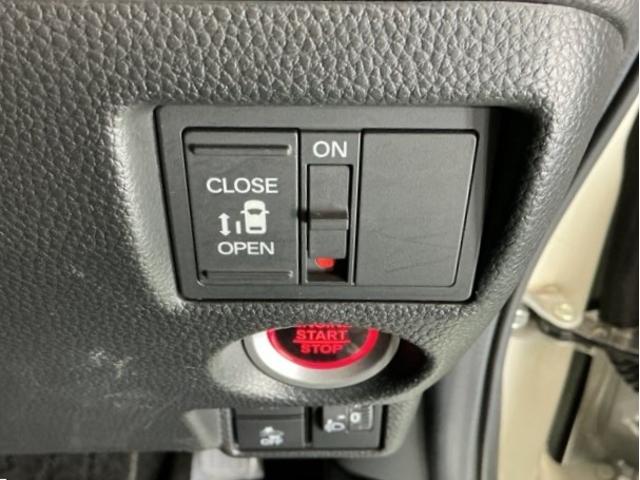 N-BOXカスタム L ナビ Rカメラ ブルートゥース フルセグ シートヒーター付き 助手席エアバック Bカメ メンテナンスノート LED エアバッグ パワーウインドウ Aライト クルコン エアコン スマートキーPスタート(26枚目)