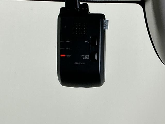 N-BOX ベースグレード ドラレコ ナビ Rカメラ ブルートゥース ECON Sヒーター LEDヘットライト ブレーキサポート キーフリーシステム 禁煙 盗難防止装置 パワーウインドー スマートキーシステム サイドエアバック(13枚目)