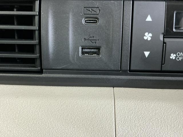 N-BOX ベースグレード ドラレコ ナビ Rカメラ ブルートゥース ECON Sヒーター LEDヘットライト ブレーキサポート キーフリーシステム 禁煙 盗難防止装置 パワーウインドー スマートキーシステム サイドエアバック(21枚目)