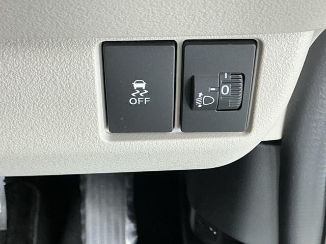 N-BOX ベースグレード ドラレコ ナビ Rカメラ ブルートゥース ECON Sヒーター LEDヘットライト ブレーキサポート キーフリーシステム 禁煙 盗難防止装置 パワーウインドー スマートキーシステム サイドエアバック(29枚目)