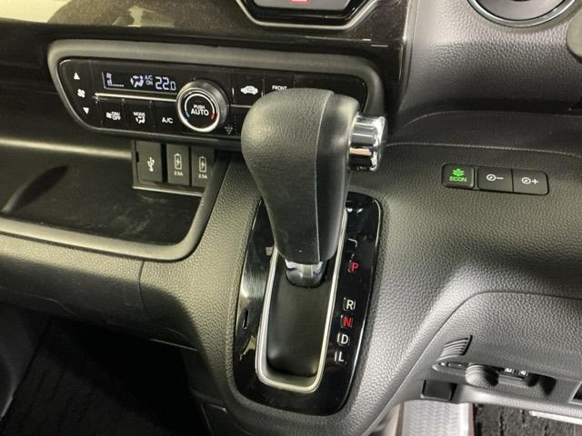 Ｎ－ＢＯＸカスタム Ｇ・Ｌホンダセンシング　ドラレコ　ナビ　Ｒカメラ　ブルートゥース　ベンチ　記録簿付き　助手席エアバック　エアＢ　バックアイカメラ　キーフリーシステム　スマートキーＰスタート　ドライブレコ－ダ－　クルーズコントロール　ＥＳＣ（16枚目）