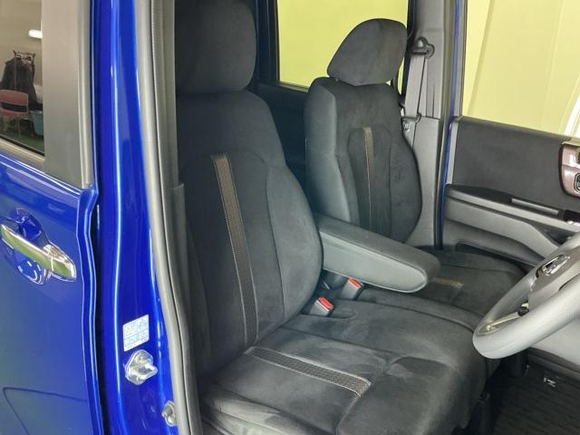 Ｎ－ＢＯＸカスタム Ｇ・Ｌホンダセンシング　ドラレコ　ナビ　Ｒカメラ　ブルートゥース　ベンチ　記録簿付き　助手席エアバック　エアＢ　バックアイカメラ　キーフリーシステム　スマートキーＰスタート　ドライブレコ－ダ－　クルーズコントロール　ＥＳＣ（20枚目）