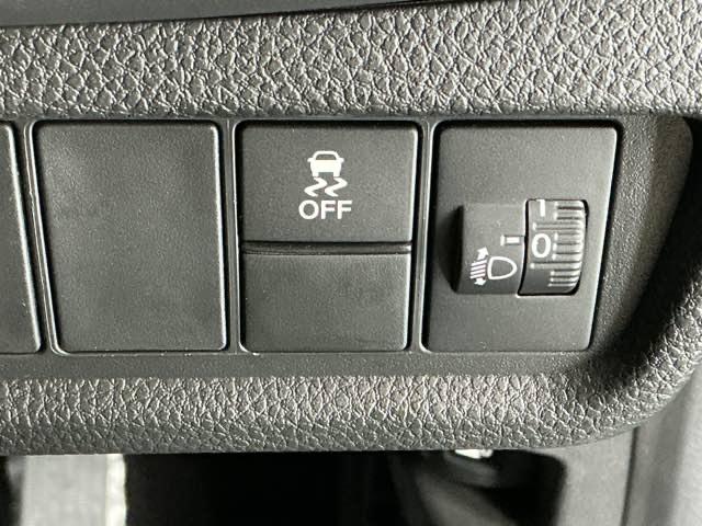 �u�r�`�i������}���j�͊���₷���H�ʁE�J�[�u�𑖂��Ă��鎞�ɋN���肪���ȉ�������R���s���[�^�[����ŗ}�����A�^�]�ɂ�Ƃ�������炵�܂�