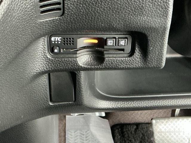 Ｎ－ＢＯＸカスタム Ｇ・Ｌホンダセンシング　メモリーナビ　ＥＴＣ　ヘッドライトＬＥＤ　キーレススタート　整備記録簿有　ベンチシート　オ－トエアコン　パワステ　クルコン　ＤＶＤプレーヤー　Ａライト　アイストップ　エアＢ　サイドエアＢ　ＵＳＢ接続（13枚目）