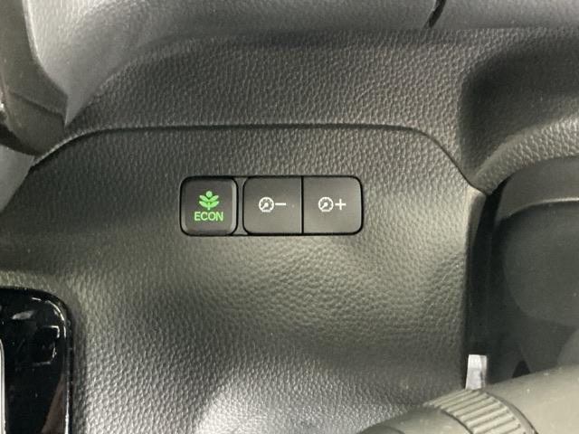 Ｎ－ＢＯＸカスタム Ｇ・Ｌホンダセンシング　メモリーナビ　ＥＴＣ　ヘッドライトＬＥＤ　キーレススタート　整備記録簿有　ベンチシート　オ－トエアコン　パワステ　クルコン　ＤＶＤプレーヤー　Ａライト　アイストップ　エアＢ　サイドエアＢ　ＵＳＢ接続（19枚目）