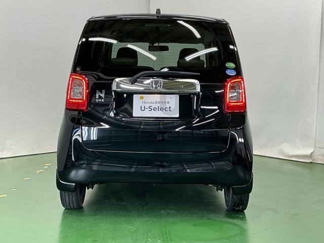 N-ONE G CD 運転席/助手席エアバッグ ABS スマキー 盗難防止アラーム アイドリンクストップ キーフリーシステム 全席PW フルオートエアコン 横滑り防止機能 運転席エアバッグ ベンチS 記録簿あり PS(9枚目)