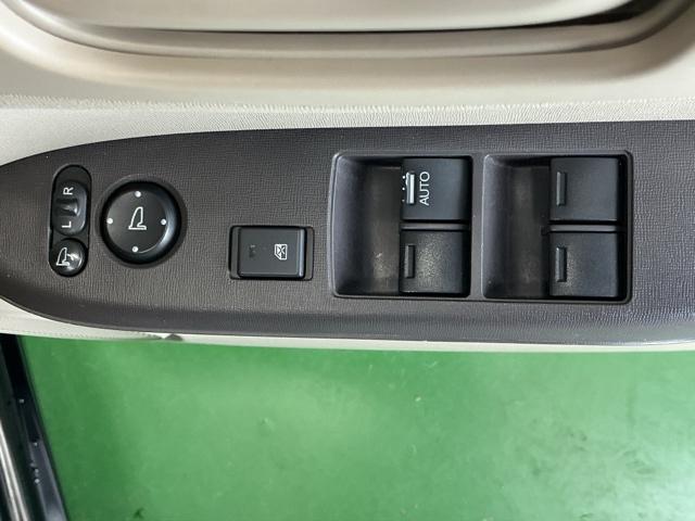 N-ONE G CD 運転席/助手席エアバッグ ABS スマキー 盗難防止アラーム アイドリンクストップ キーフリーシステム 全席PW フルオートエアコン 横滑り防止機能 運転席エアバッグ ベンチS 記録簿あり PS(46枚目)