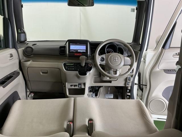 Ｎ－ＢＯＸ Ｇ・Ｌパッケージ　ナビ　Ｒカメラ　ブルートゥース　フルセグ　両パワースライドドア　エアバック付き　パワーウインド　セキュリティアラーム　アイスト　整備点検記録簿　助手席エアバッグ　地デジＴＶ　キーフリー　スマキー（2枚目）