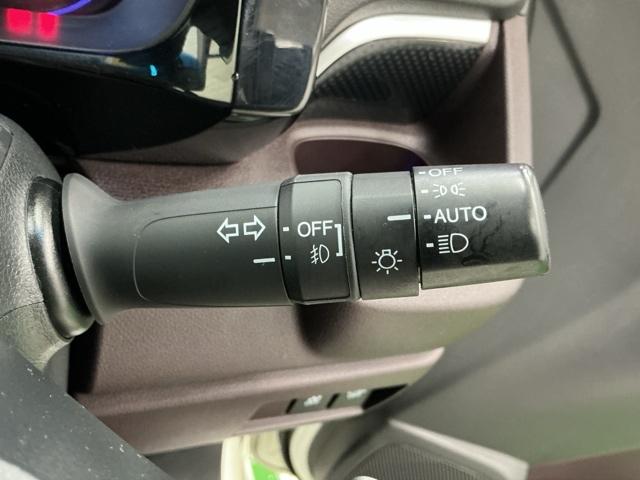 �I�[�g���C�g�R���g���[���̓��C�g�̂��Y�������Y���h�~�B�����Α��s�ɂ�鎖�̂𖢑R�ɖh���܂�