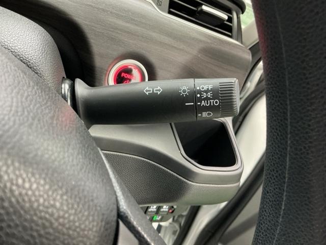 �I�[�g���C�g�R���g���[���̓��C�g�̂��Y�������Y���h�~�B�����Α��s�ɂ�鎖�̂𖢑R�ɖh���܂�