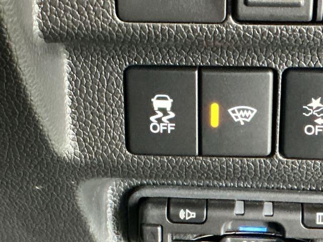 �u�r�`�i������}���j�͊���₷���H�ʁE�J�[�u�𑖂��Ă��鎞�ɋN���肪���ȉ�������R���s���[�^�[����ŗ}�����A�^�]�ɂ�Ƃ�������炵�܂�