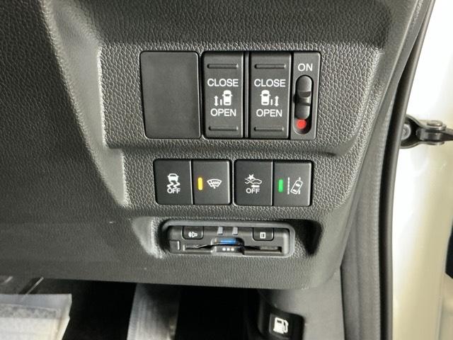 �^�]�Ȃ��瑀�삵�₷���e��X�C�b�`