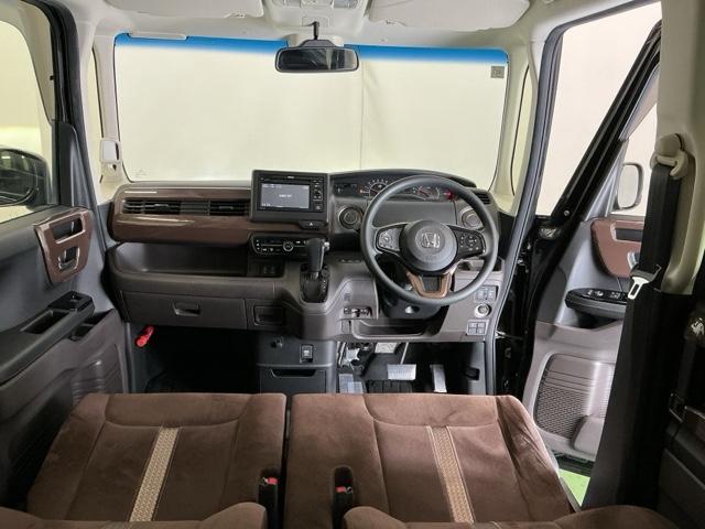 Ｎ－ＢＯＸ Ｇ・Ｌホンダセンシングカッパーブラウンスタイル　Ｒカメラ　ＣＤ　ＥＴＣ　ＬＥＤヘッドライト　衝突被害軽減　ブルートゥース　レーダークルーズ　ワンセグＴＶ　両側Ｐスライドドア　ＶＳＡ　サイドカーテンエアバック　ベンチシート　ＬＥＤライト　盗難防止装置（2枚目）