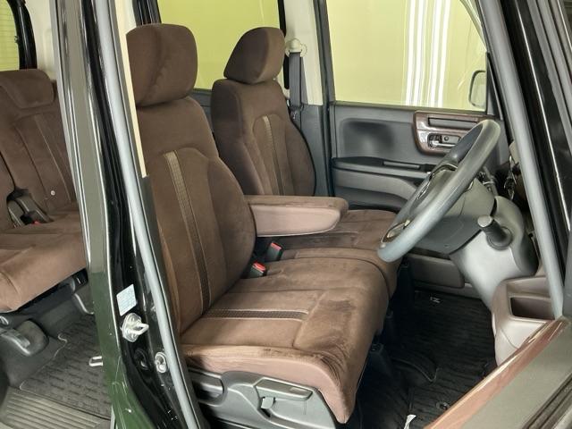 Ｎ－ＢＯＸ Ｇ・Ｌホンダセンシングカッパーブラウンスタイル　Ｒカメラ　ＣＤ　ＥＴＣ　ＬＥＤヘッドライト　衝突被害軽減　ブルートゥース　レーダークルーズ　ワンセグＴＶ　両側Ｐスライドドア　ＶＳＡ　サイドカーテンエアバック　ベンチシート　ＬＥＤライト　盗難防止装置（20枚目）