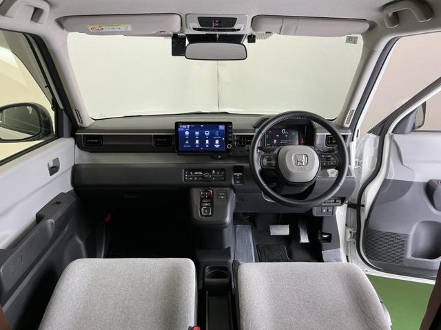 ｅ：Ｌ　ドラレコ　純正ナビ　Ｒカメラ　ブルートゥース　アダプティブクルコン　コーナーセンサー　元試乗車　ＬＫＡＳ　ＢＴ　バックカメラ　フルセグＴＶ　ＬＥＤヘッドランプ　ドライブレコーダー　オートハイビーム（画像2）