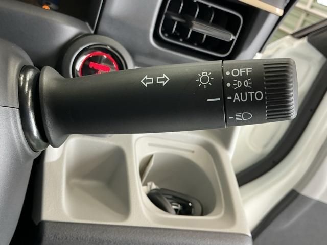 ｅ：Ｌ　ドラレコ　純正ナビ　Ｒカメラ　ブルートゥース　アダプティブクルコン　コーナーセンサー　元試乗車　ＬＫＡＳ　ＢＴ　バックカメラ　フルセグＴＶ　ＬＥＤヘッドランプ　ドライブレコーダー　オートハイビーム（画像24）