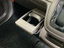 Ｌホンダセンシング　ナビ　Ｒカメラ　ブルートゥース　フルセグ　ＵＳＢ入力　スマキ－　ＥＣＯＮ　パワーウインドウ　ＤＶＤ視聴可能　リヤカメラ　サイドエアバッグ　運転席シートヒーター　Ｗエアバッグ　横滑防止　盗難警報装置（53枚目）