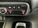 運転席／助手席シートヒーターで寒い日もすぐに温かくなり快適に過ごせます。２段階の温度調整が可能です
