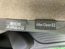 シート表皮に付着したアレルゲン(ダニ・スギ花粉)を特殊加工を施したシート地で不活性化するアレルクリーンシートで乗る人のお肌を大切に守ります