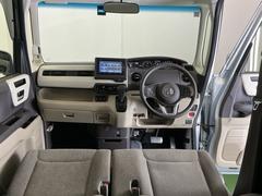 �ɥ饤�С����濴�˼����˼꤬�Ϥ����֤ˣ��ԥ��쥯�ȥ�С��䥨�������͡��������å��ʤɤ����֡��������ͥ��Ƥ��ޤ� 2