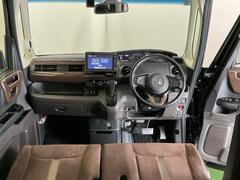 �ɥ饤�С����濴�˼����˼꤬�Ϥ����֤ˣ��ԥ��쥯�ȥ�С��䥨�������͡��������å��ʤɤ����֡��������ͥ��Ƥ��ޤ� 2