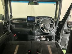 �ե���ȥ��饹���礭�����磻�ɤʻ볦�Ǳ�ž�⤷�䤹���ʤ�褦�����ꤵ��Ƥ��ޤ��� 2