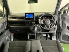 �ɥ饤�С����濴�˼����˼꤬�Ϥ����֤ˣ��ԥ��쥯�ȥ�С��䥨�������͡��������å��ʤɤ����֡��������ͥ��Ƥ��ޤ� 2