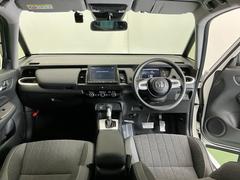 �ɥ饤�С����濴�˼����˼꤬�Ϥ����֤ˣ��ԥ��쥯�ȥ�С��䥨�������͡��������å��ʤɤ����֡��������ͥ��Ƥ��ޤ� 2