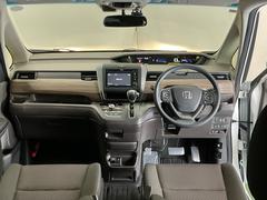 �ɥ饤�С����濴�˼����˼꤬�Ϥ����֤ˣ��ԥ��쥯�ȥ�С��䥨�������͡��������å��ʤɤ����֡��������ͥ��Ƥ��ޤ� 2