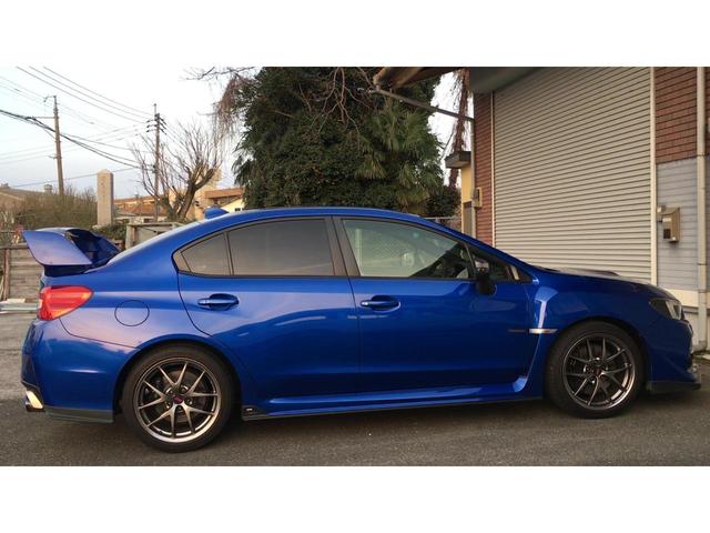 ＷＲＸ ＳＴＩ ＳＴＩ　タイプＳ　ＳＴＩパフォーマンスパッケージ　柿本改マフラー　ＢＢＳアルミホイール　４ＷＤ　ドライブレコーダー　ＥＴＣ　ＬＥＤヘッドランプ　ＭＴ　スマートキー　盗難防止システム　パワーシート　衝突安全ボディ　ＥＳＣ（17枚目）