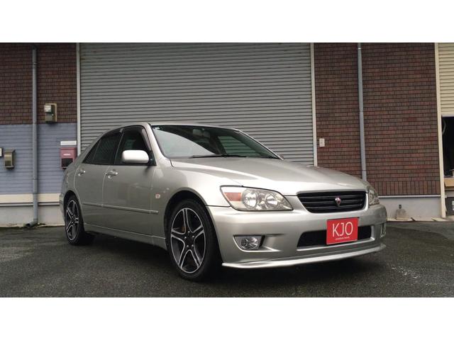 アルテッツァ RS200 Zエディション ボディー純正色全塗装 ヘッドライト磨きクリア塗装 内装リフレッシュ タイミングベルト交換 新品KOYOラジエター、エンジン燃焼室・インテークバルブ・スロットル・エアフロ清掃(14枚目)