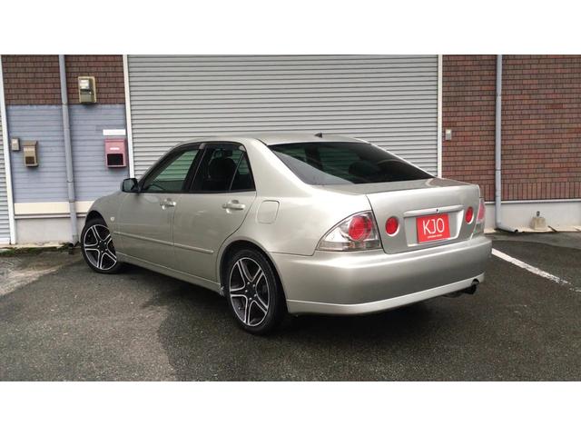 アルテッツァ RS200 Zエディション ボディー純正色全塗装 ヘッドライト磨きクリア塗装 内装リフレッシュ タイミングベルト交換 新品KOYOラジエター、エンジン燃焼室・インテークバルブ・スロットル・エアフロ清掃(43枚目)