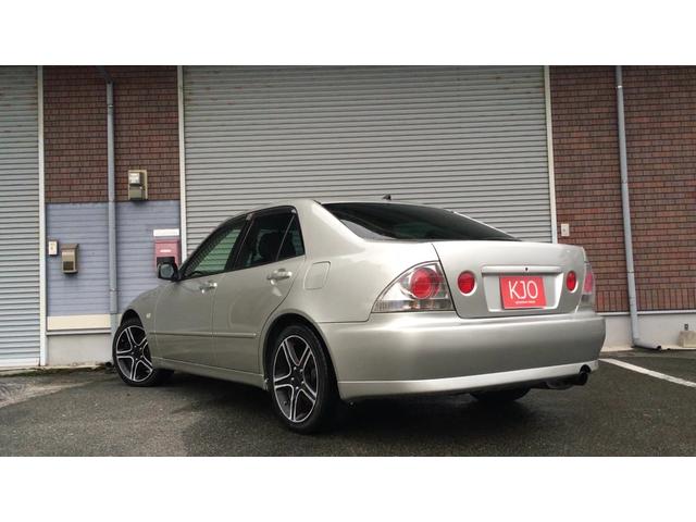 アルテッツァ RS200 Zエディション ボディー純正色全塗装 ヘッドライト磨きクリア塗装 内装リフレッシュ タイミングベルト交換 新品KOYOラジエター、エンジン燃焼室・インテークバルブ・スロットル・エアフロ清掃(45枚目)