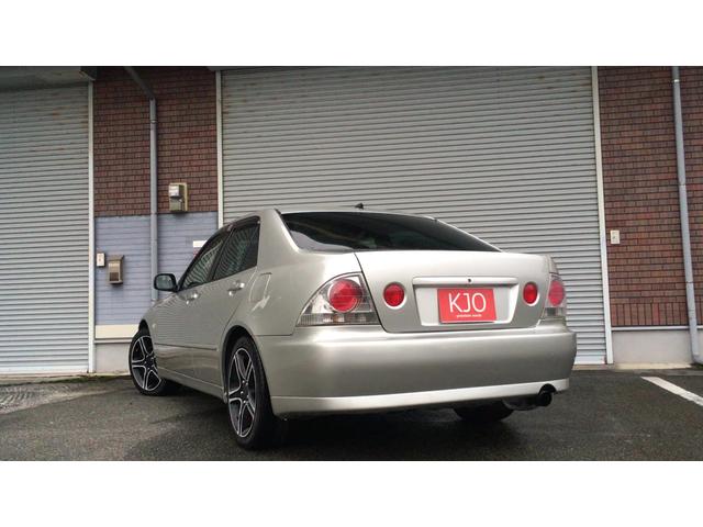 アルテッツァ RS200 Zエディション ボディー純正色全塗装 ヘッドライト磨きクリア塗装 内装リフレッシュ タイミングベルト交換 新品KOYOラジエター、エンジン燃焼室・インテークバルブ・スロットル・エアフロ清掃(47枚目)