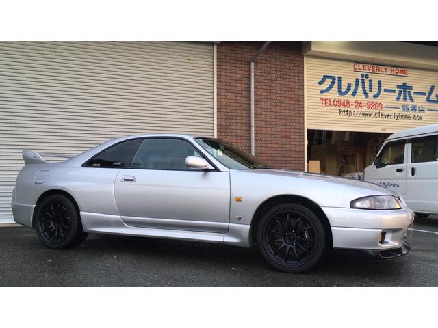 NISSAN SKYLINE GT-R